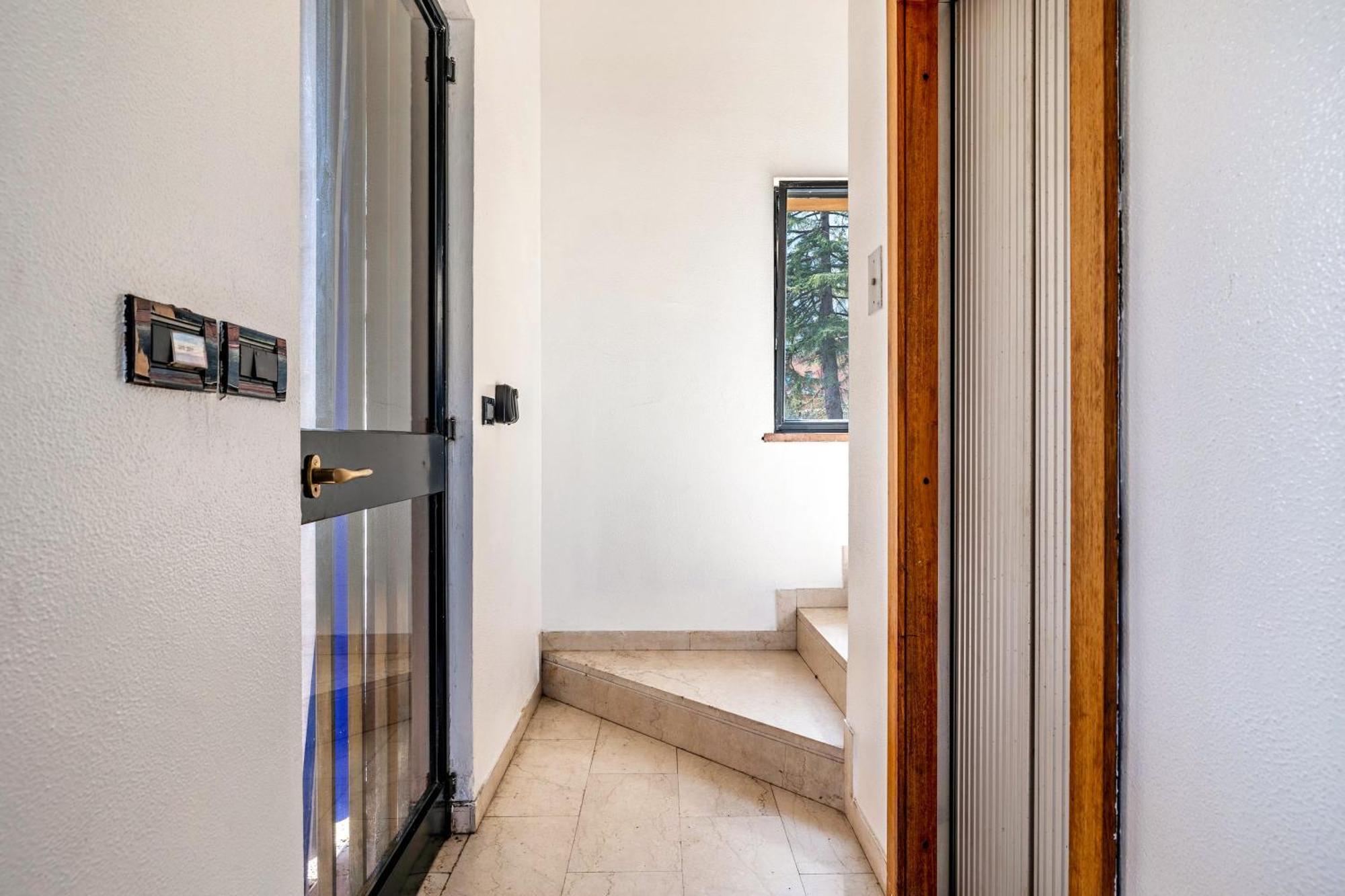 Casa Sara With Swimming Pool Apartment Riva del Garda Exterior photo