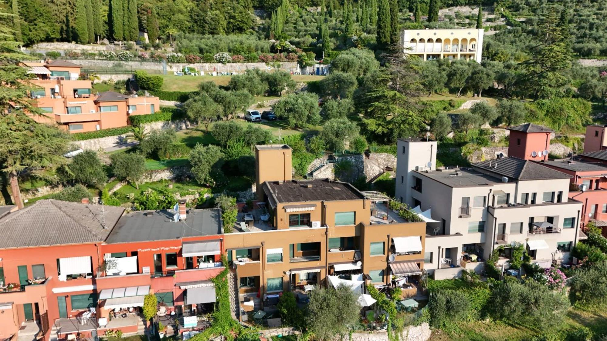Casa Sara With Swimming Pool Apartment Riva del Garda Exterior photo