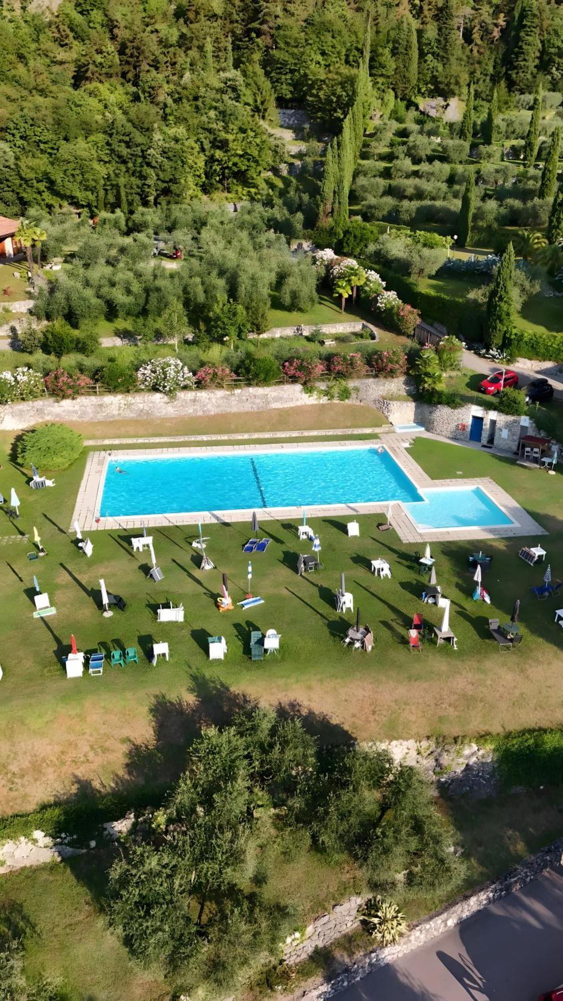 Casa Sara With Swimming Pool Apartment Riva del Garda Exterior photo